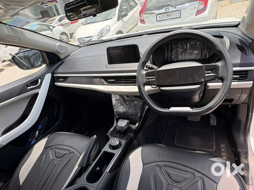 Tata Nexon Petrol 2024