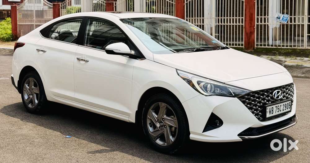 Hyundai Verna 1.5 Sx Petrol Mt, 2023, Petrol
