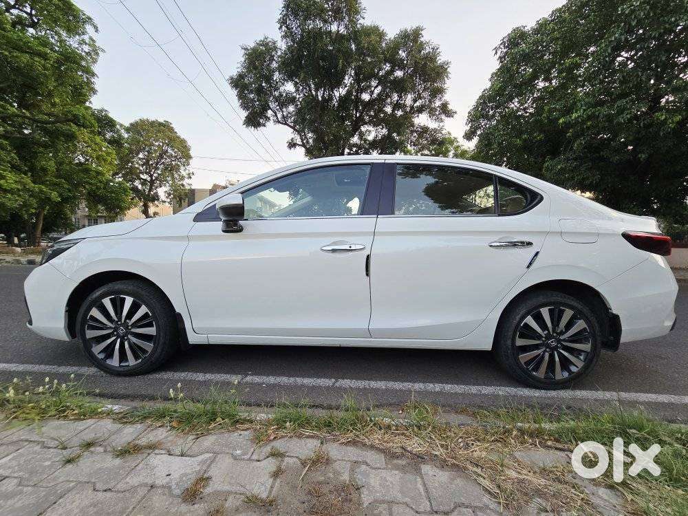 Honda City Zx Cvt, 2023, Petrol