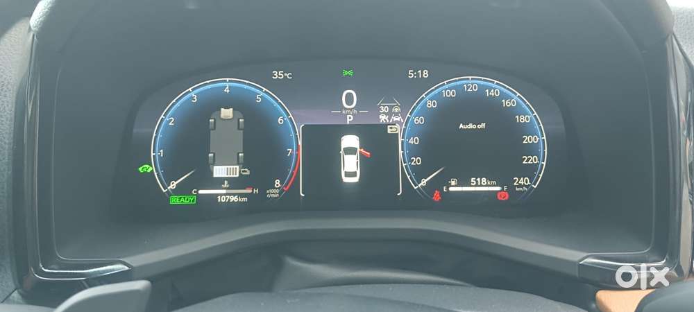 Toyota Camry Hybrid, 2024, Petrol