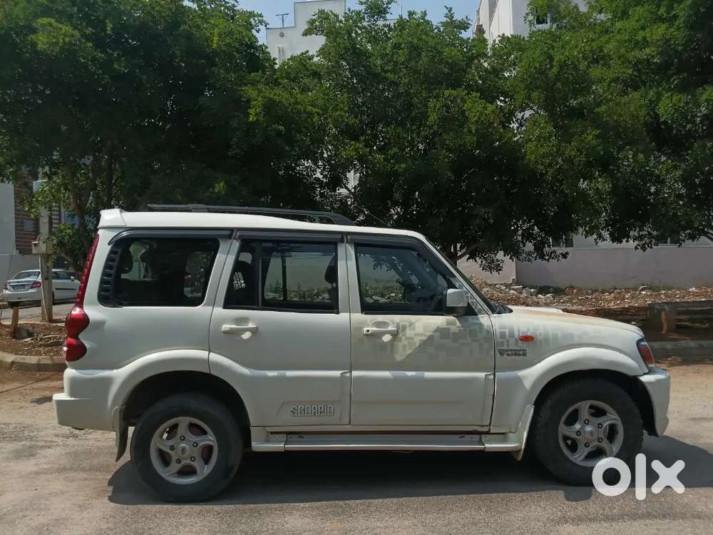 Well Maintained Top End Model You Cannot Find A Good Car Than This