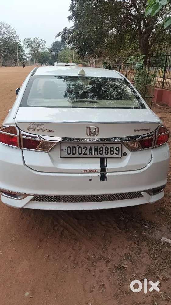 Honda City 2017 Petrol 90000 Km Driven