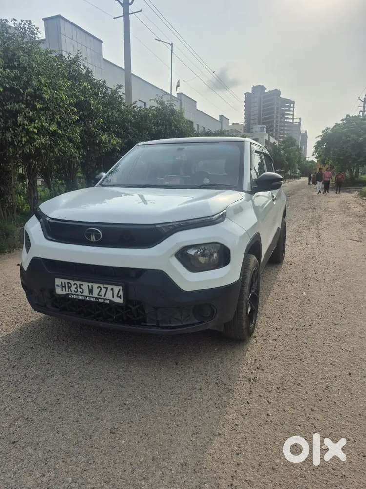 Tata Punch 1.2 Rhythm Pack 2025