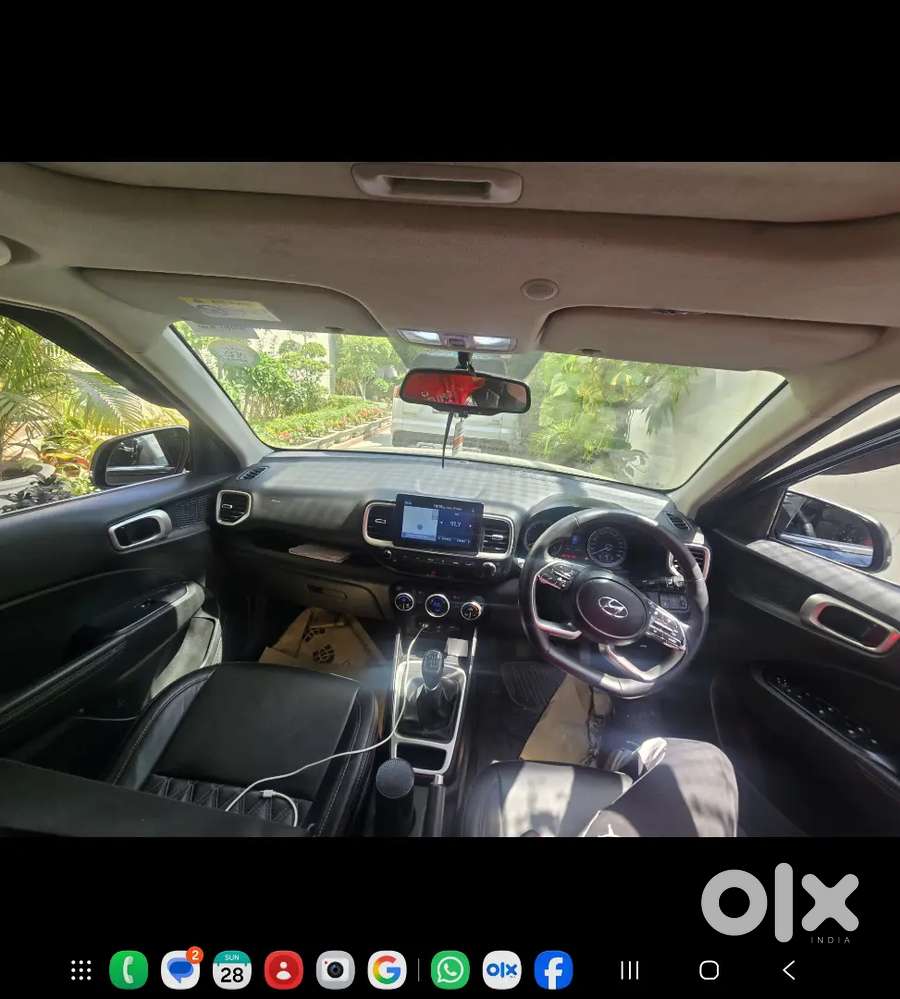 Hyundai Venue 2022 Diesel Good Condition New Tyres