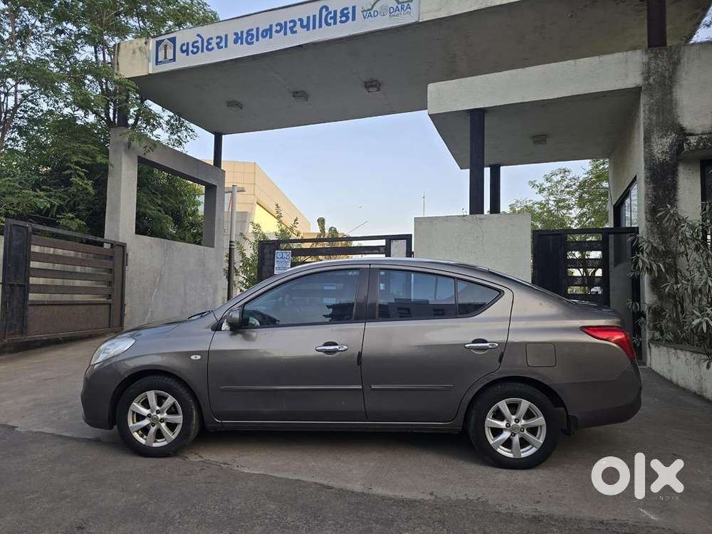 Nissan Sunny Xv Petrol Only 61251 Km Driven