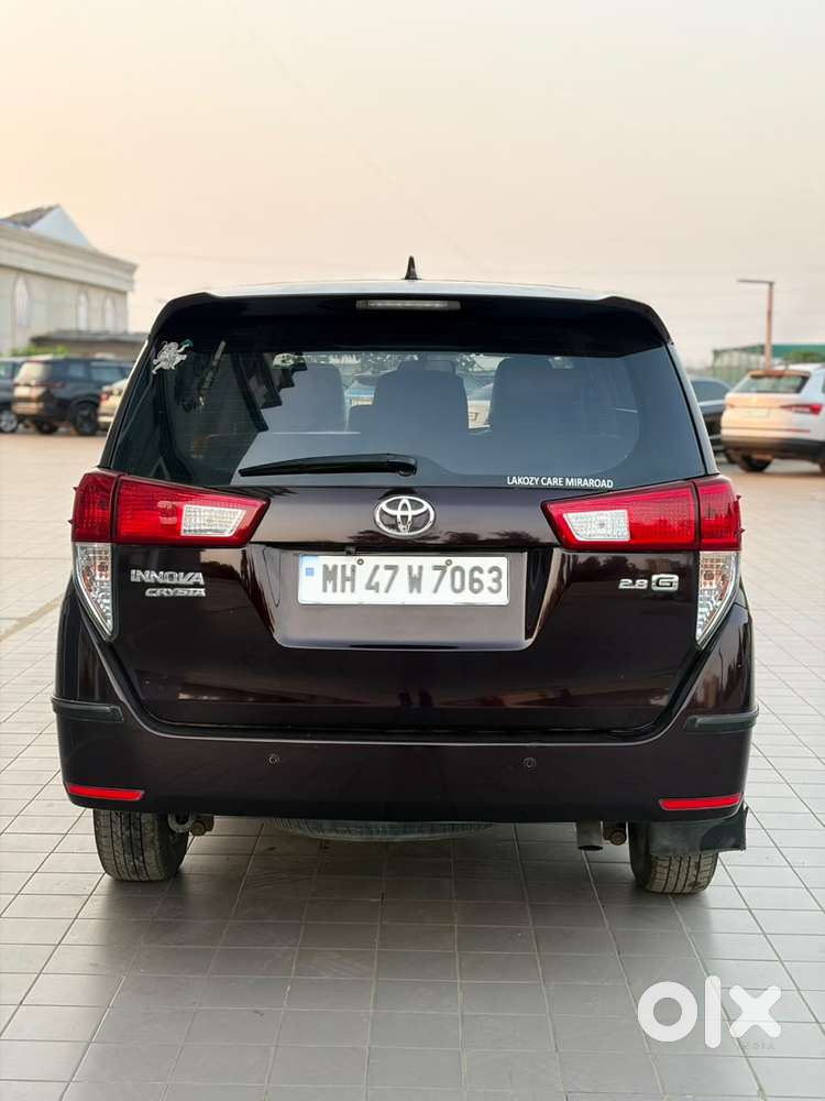 Toyota Innova Crysta 2.8 Gx At 8 Seater, 2017, Diesel