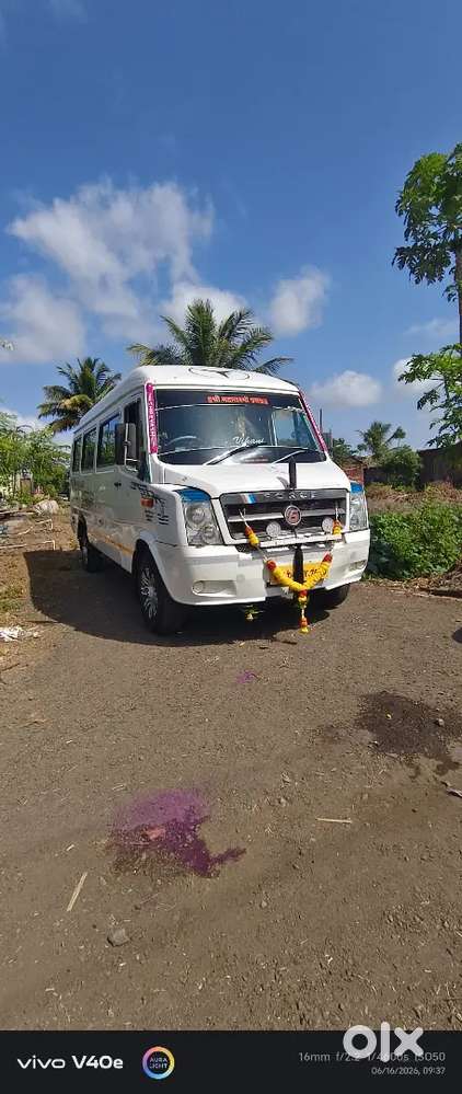 Force Tempo Traveller