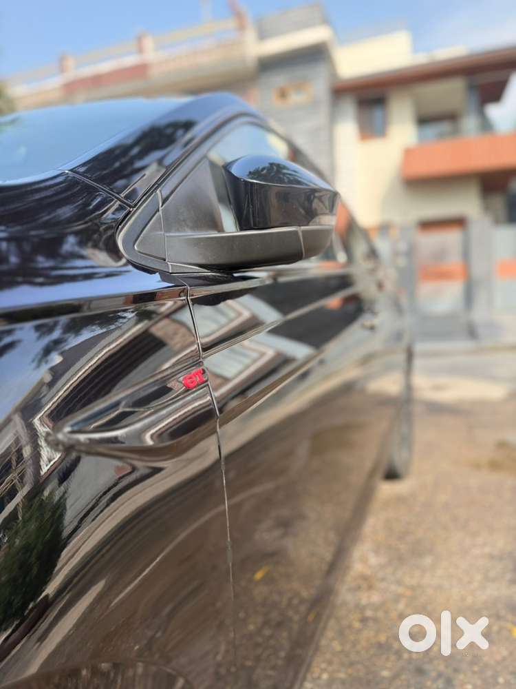 Volkswagen Virtus Petrol 2025