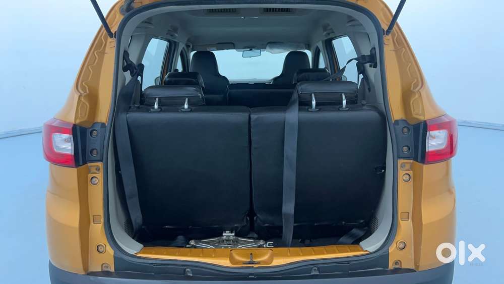 Renault Triber Rxz, 2019, Petrol