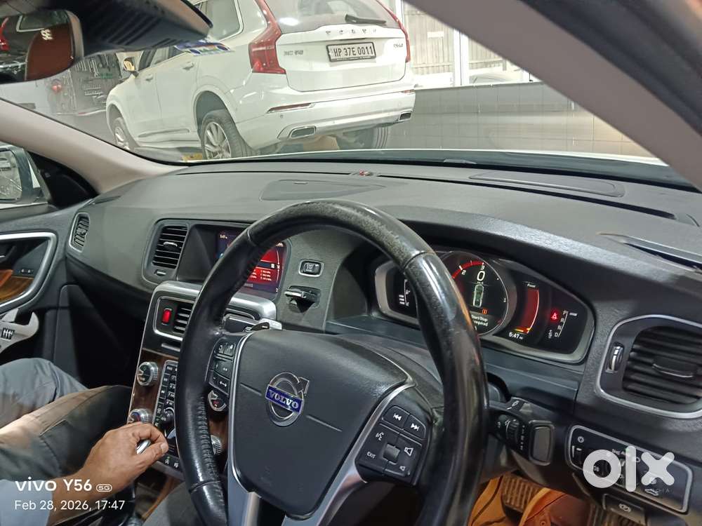Volvo S60 D4 Momentum, 2019, Diesel