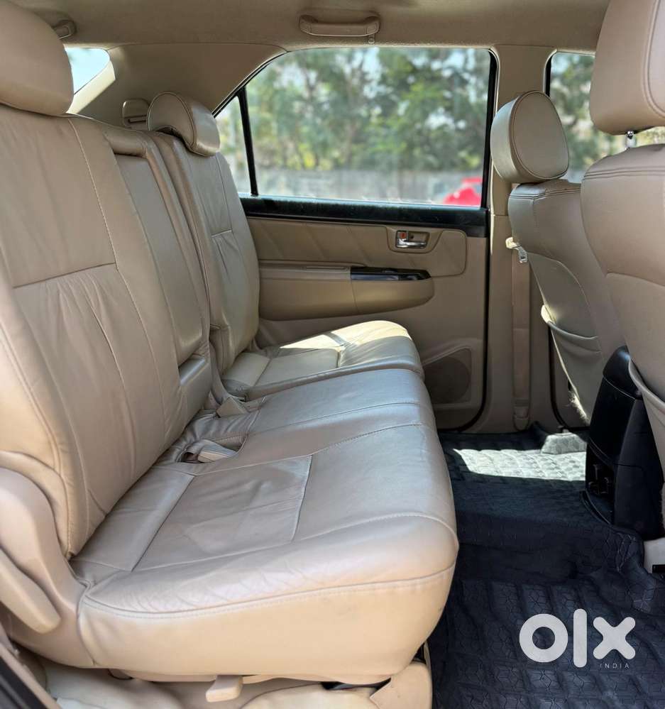 Toyota Fortuner 3.0 Ltd, 2015, Diesel