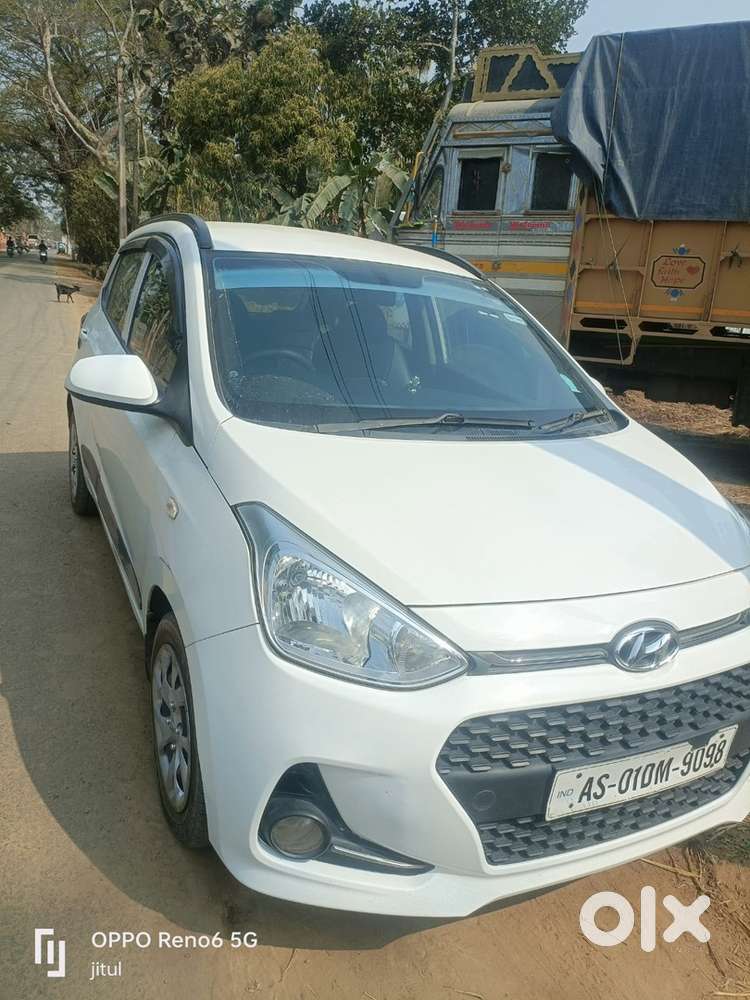 Hyundai Petrol 2018 Car