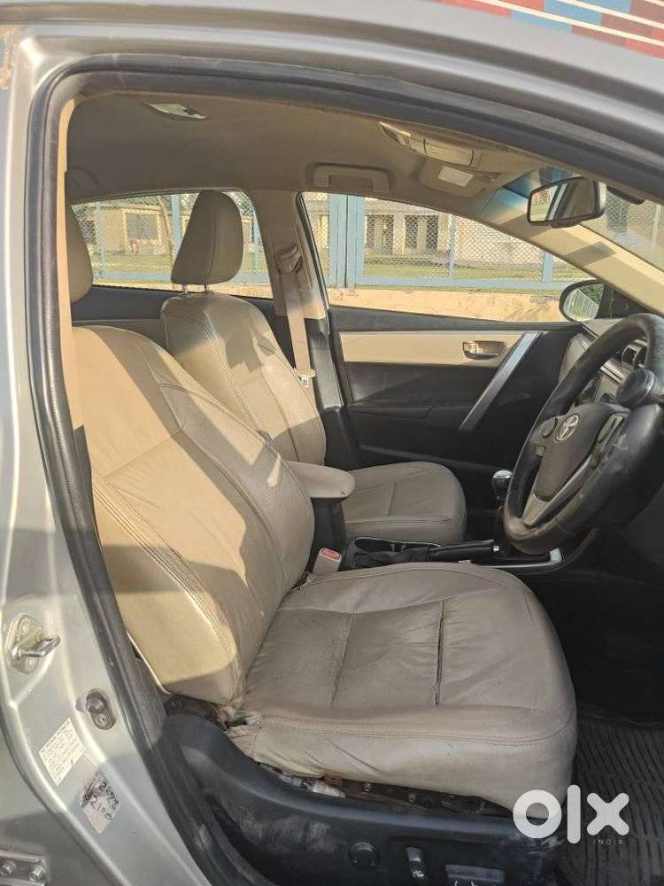 Toyota Corolla Altis 1.8 Gl Cng, 2015, Cng & Hybrids