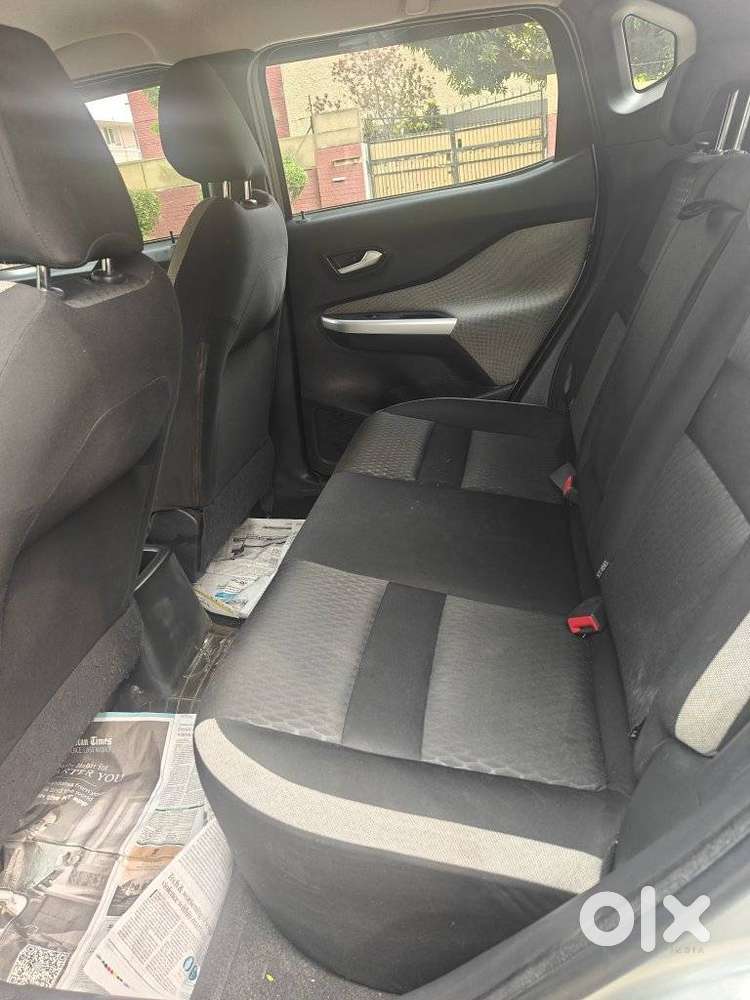 Nissan Magnite 1.0 Xv Executive Turbo Cvt, 2021, Petrol