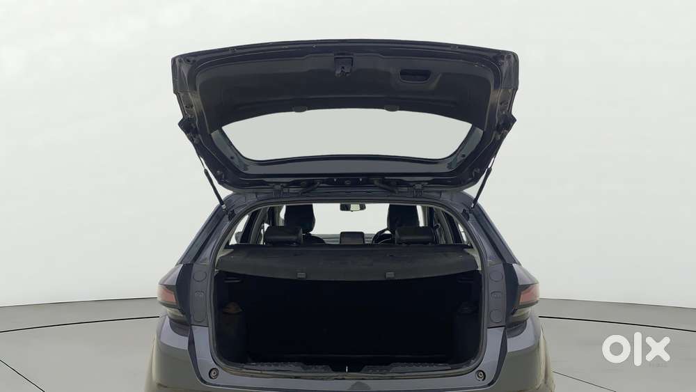 Tata Altroz Xz, 2020, Petrol