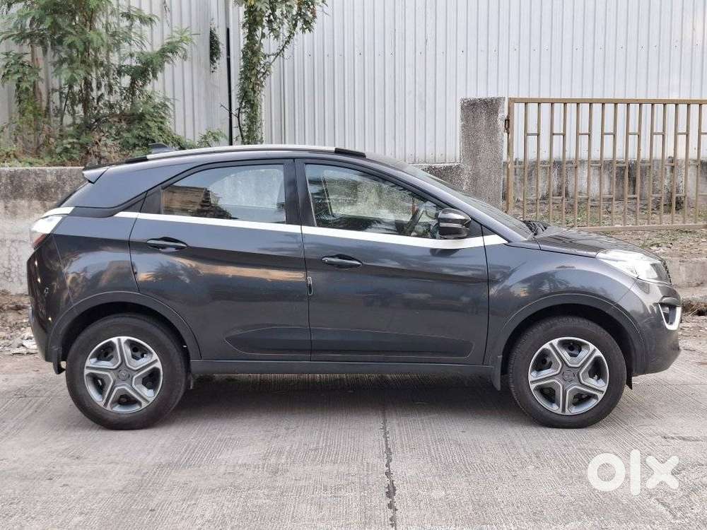 Tata Nexon 1.2 Revotron Xt, 2018, Petrol