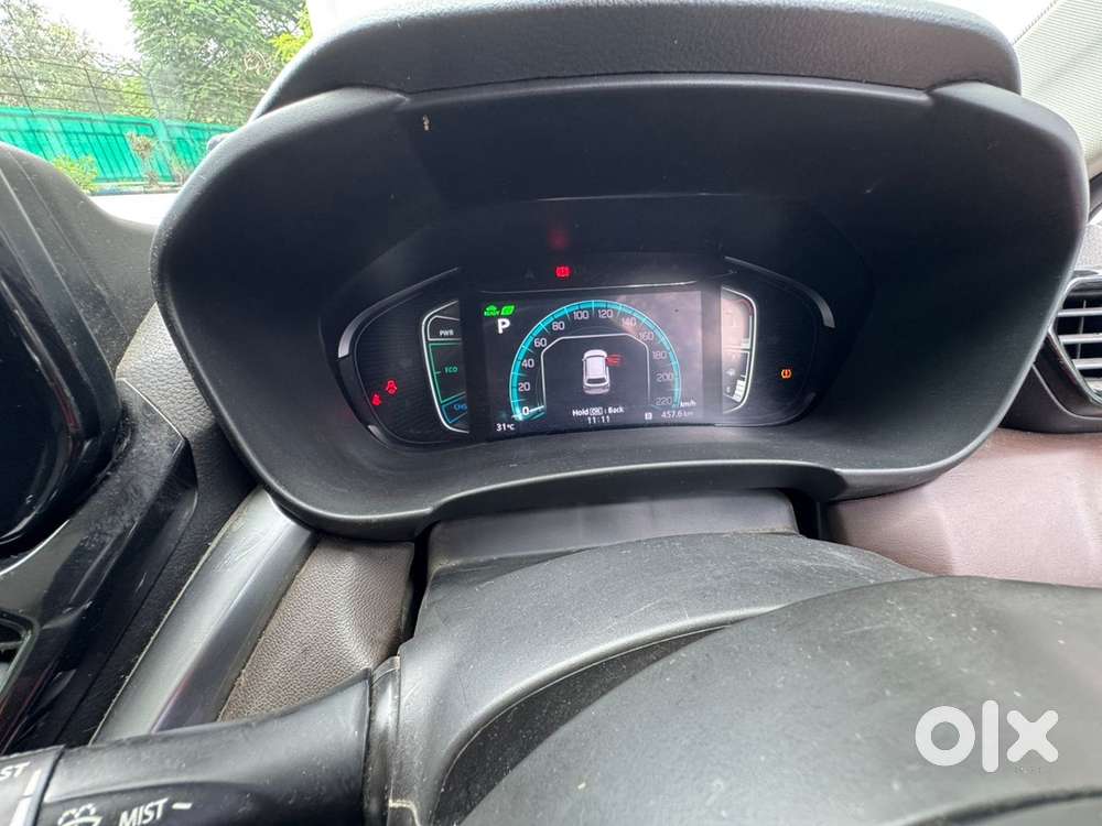 Toyota Urban Cruiser 2023 Hybrid Edition