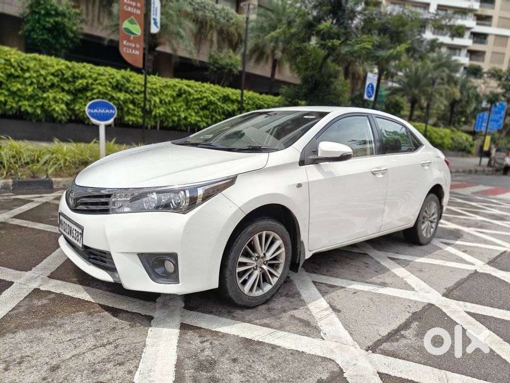 Toyota Corolla Altis 2013-2017 Vl At, 2015, Petrol