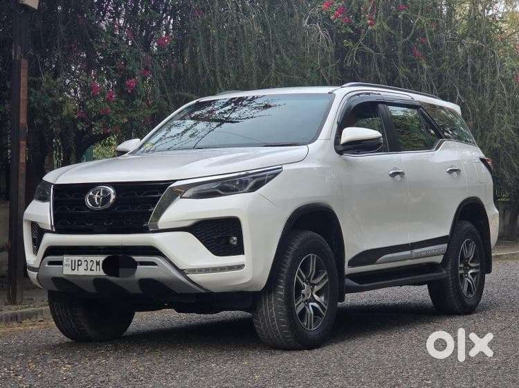 Toyota Fortuner 4x2 At 2.8 Diesel, 2022, Diesel