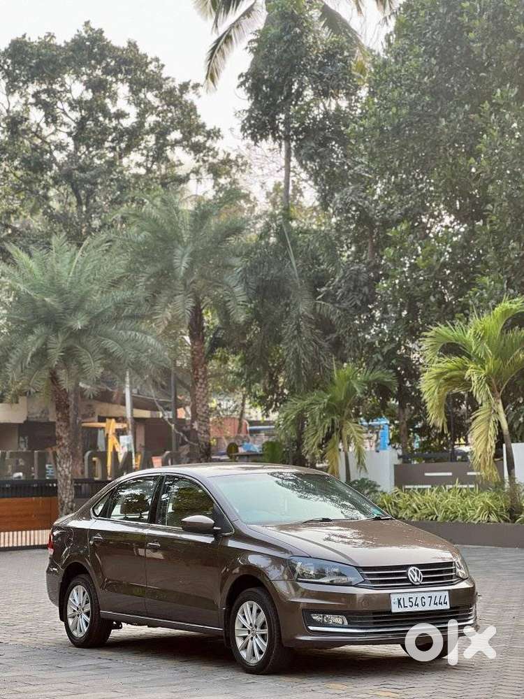 Volkswagen Vento 1.5 Highline Plus At 16 Alloy, 2015, Diesel