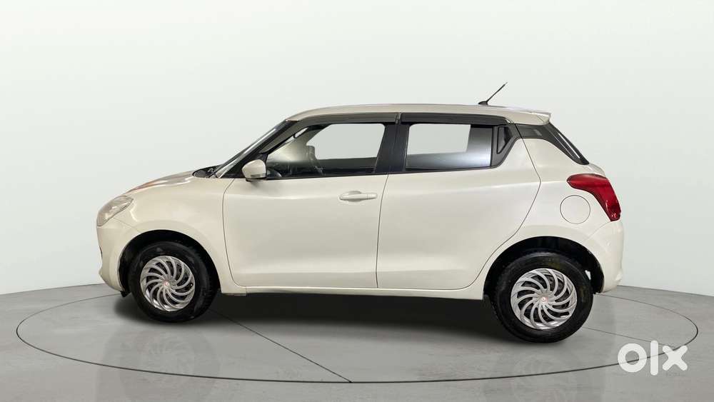 Maruti Suzuki Swift 2018 Amt Vxi, 2022, Petrol