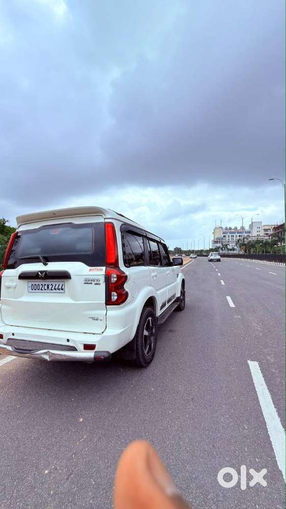 Mahindra Scorpio Classic 2.2 S 11 Mt 7 Cc, 2023, Diesel