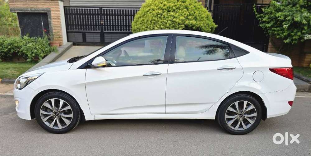 Hyundai Verna 1.6 Vtvt S Option, 2015, Petrol