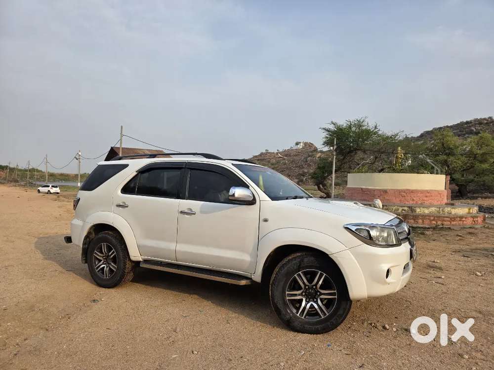 Toyota Fortuner 3.0 L Mt