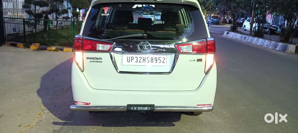 Toyota Innova Crysta 2.4 V, 2017, Diesel