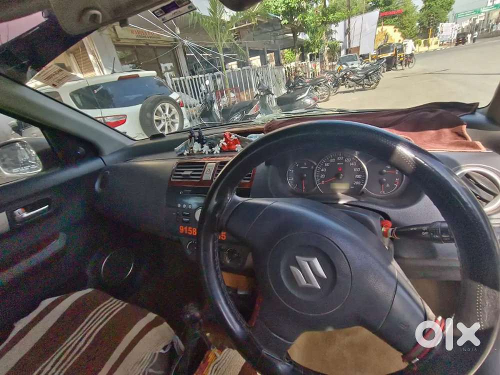 Maruti Suzuki Swift 2012