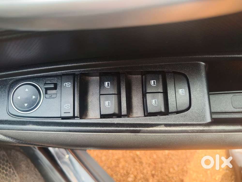 Kia Sonet Hte G, 2026, Petrol