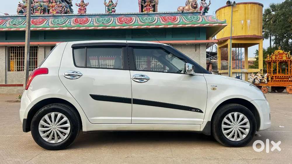 Maruti Suzuki Swift 2010 Diesel 85000 Km Driven