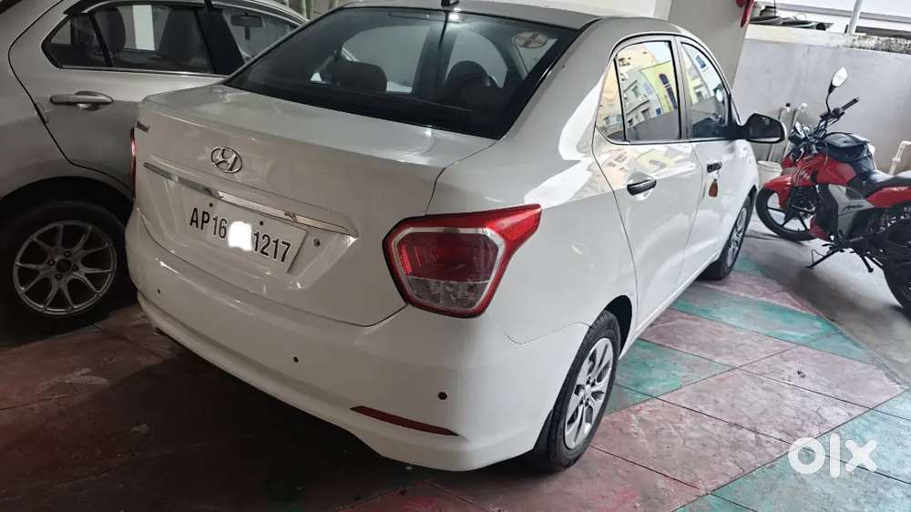 Hyundai Xcent Vtvt. 2014 Petrol 115000 Km Driven