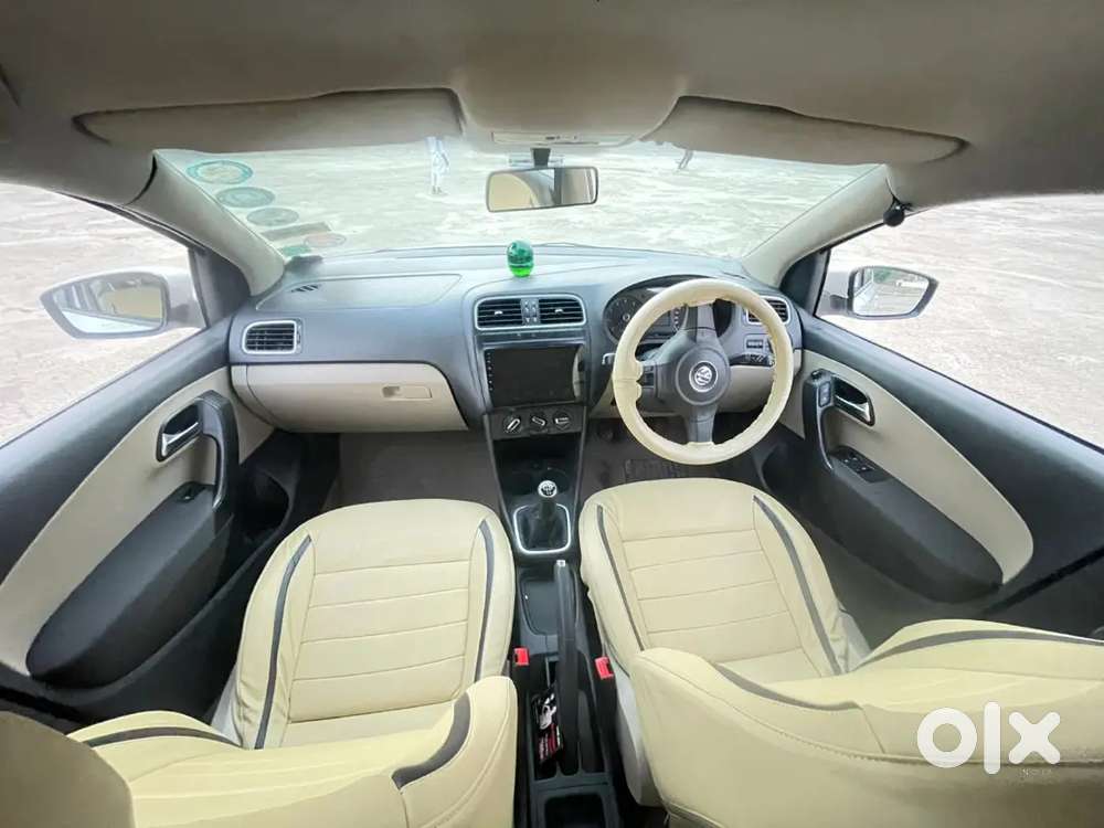 Volkswagen Polo 2011 Petrol 49000 Km Driven