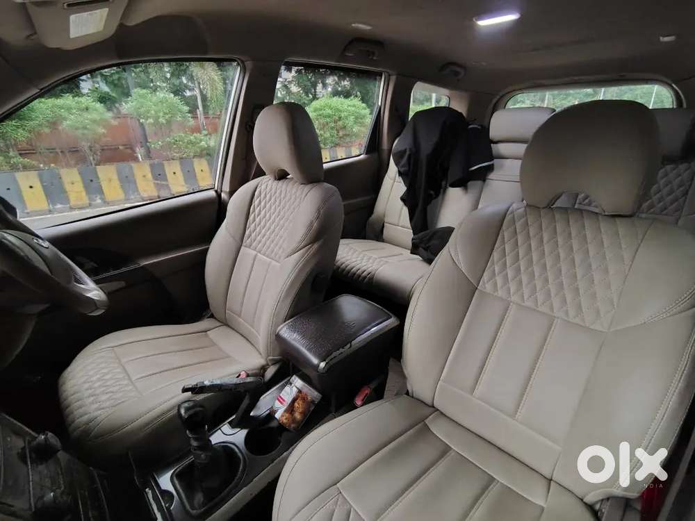 Mahindra Xuv500 2012 Diesel 122000 Km Driven Well Maintainance Car