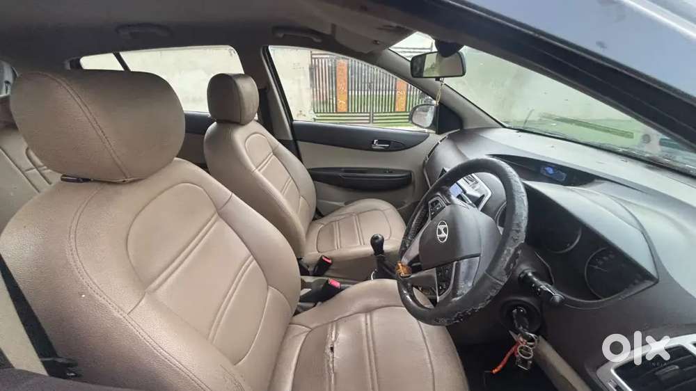 Hyundai I20 Spotz 2012