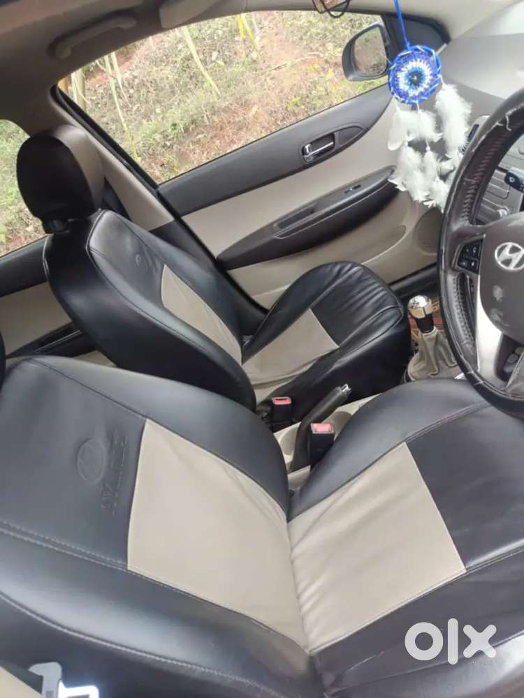 Hyundai I20 Sportz 2011 Petrol