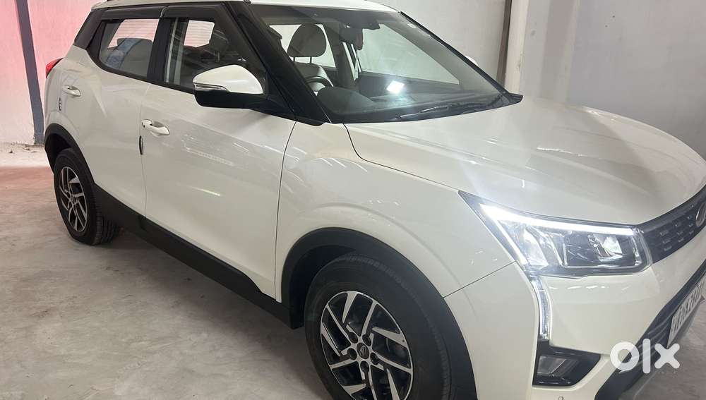 Mahindra Xuv300 W8 Option, 2022, Petrol