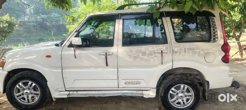 Mahindra Scorpio 2011 Diesel 151000 Km Driven Paper' 2031 Tk Validity
