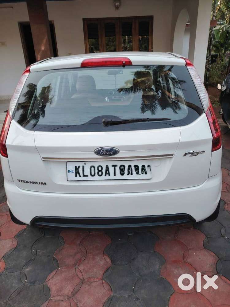 Ford Figo Titanium Duratec 2011 Petrol