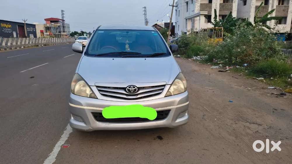 Toyota Innova 2.5 Gx 2011