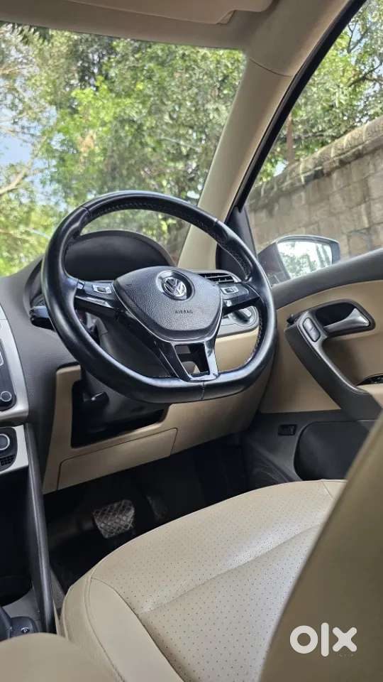 Volkswagen Vento 1.2 Tsi Highline At, 2017, Petrol