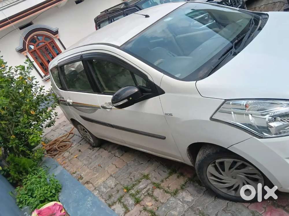 Maruti Suzuki Ertiga 2017