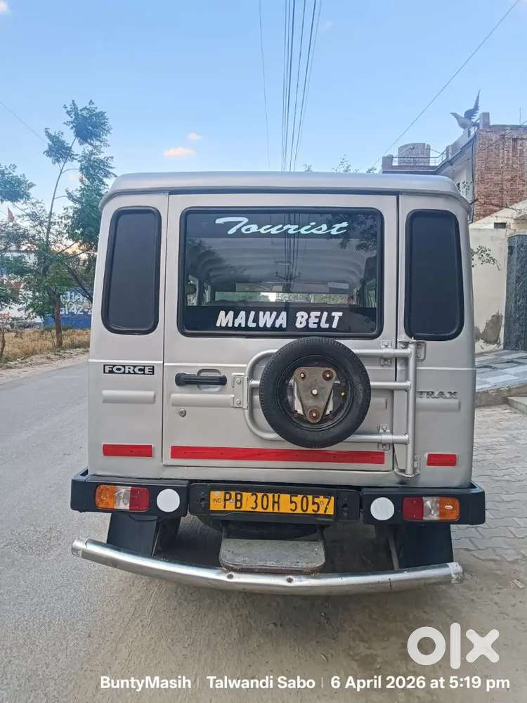 Force Motors Trax Cruiser Diesel 2012