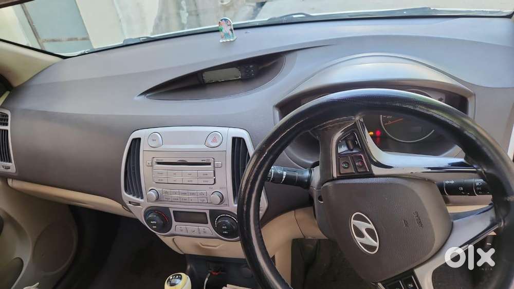 Hyundai I20 Sportz 1.4 Crdi, 2011, Diesel