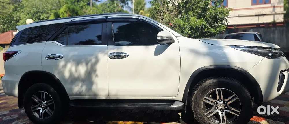 Toyota Fortuner 2017 Diesel 143000 Km Driven Orginal Kerala