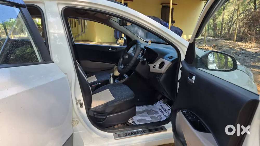 Hyundai Grand I10 2014 Petrol Well Maintained