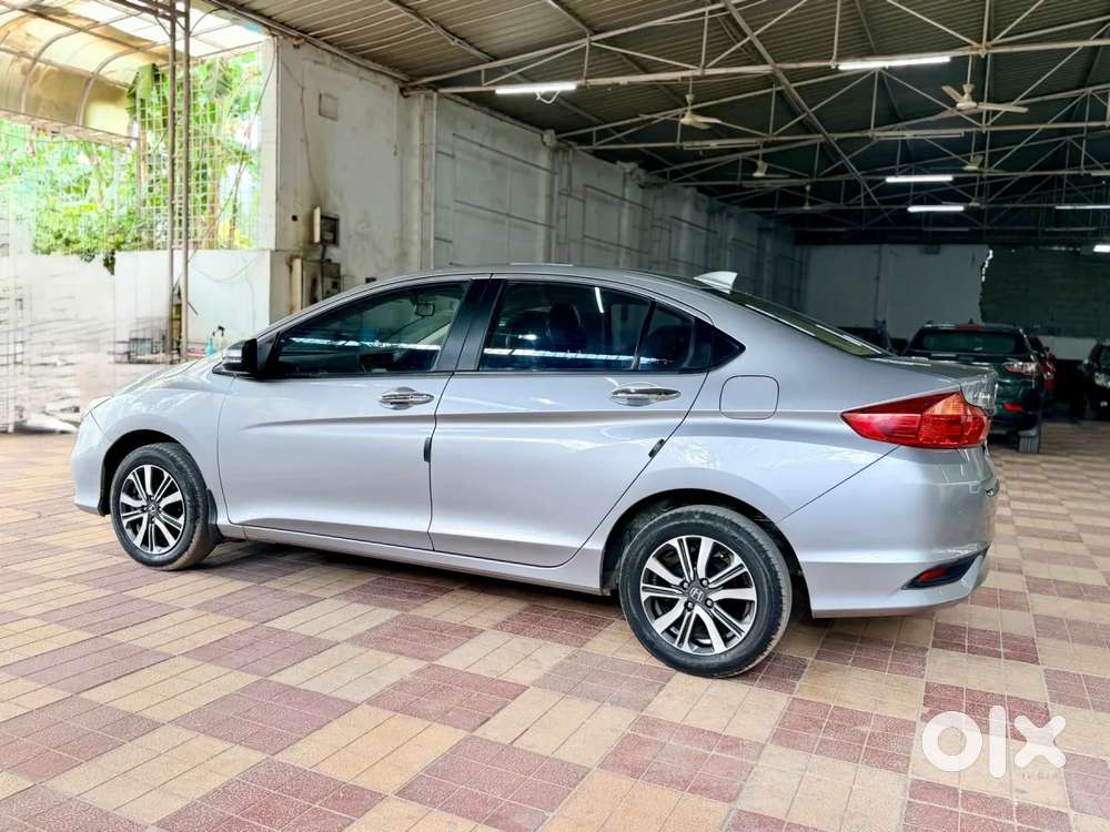 Honda City, 2021, Petrol