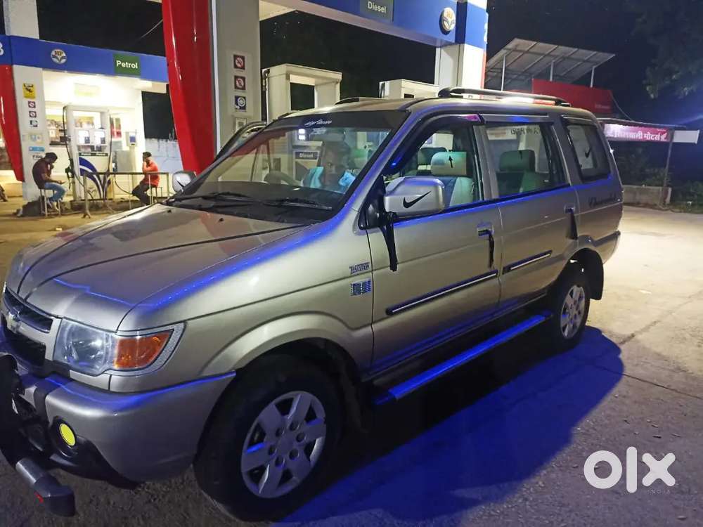 Chevrolet Tavera 2012