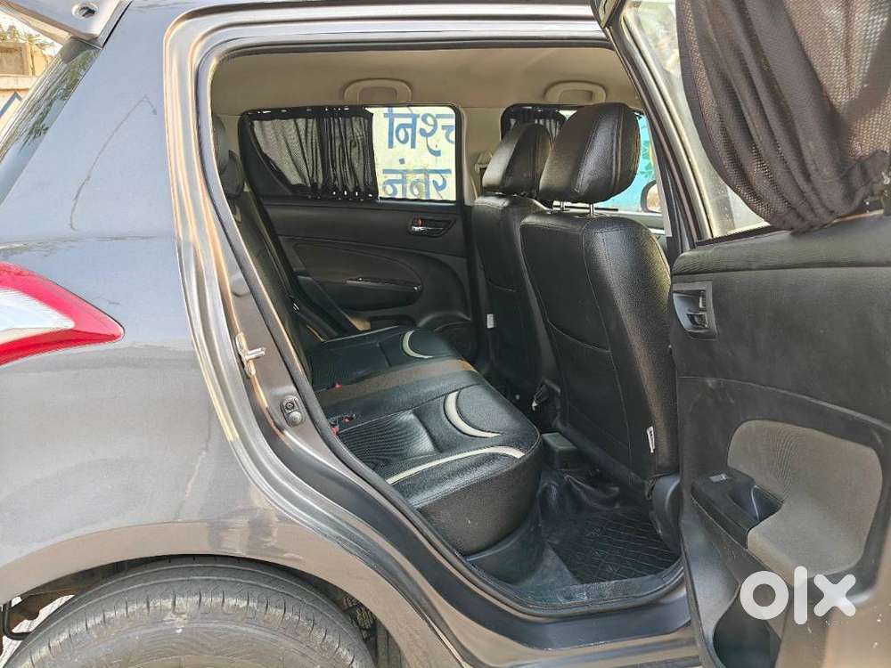 Maruti Suzuki Swift Vxi 1.2 Abs Bs-iv, 2017, Petrol